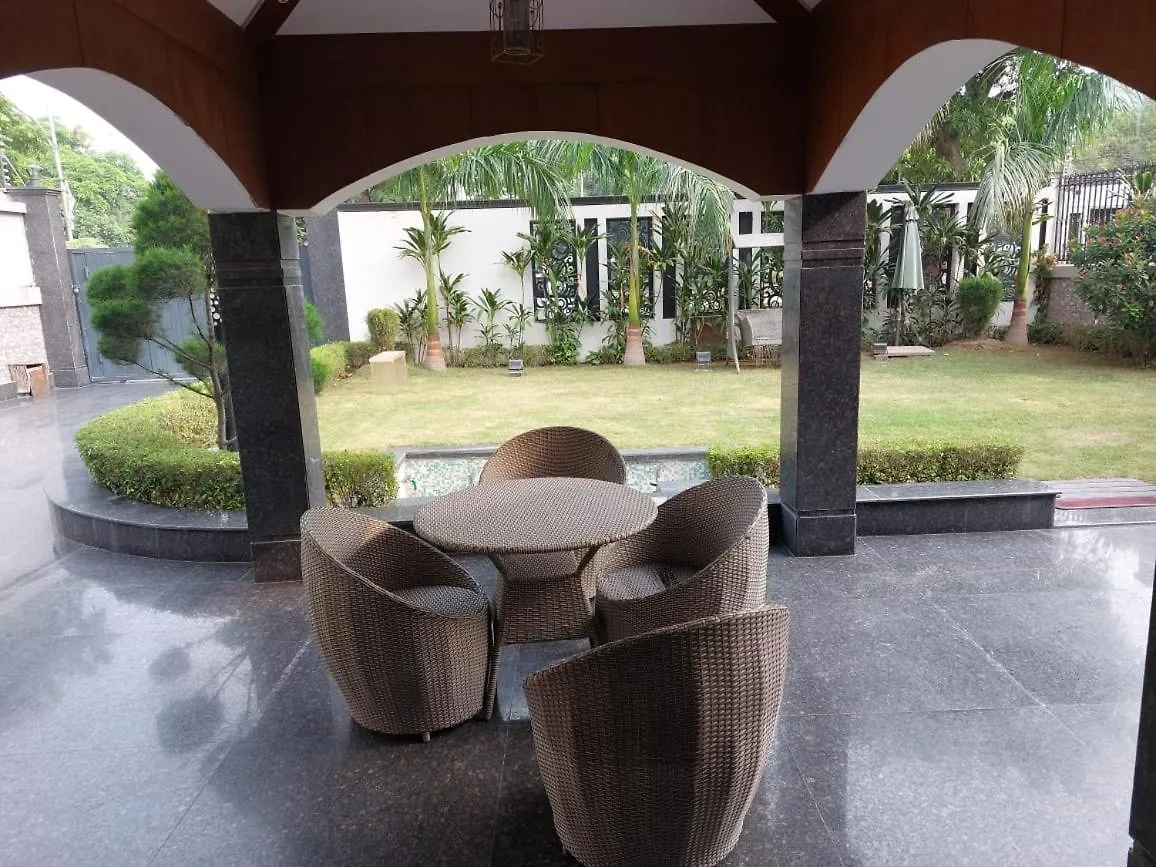 Srb Luxury Villa Gurgaon Indien